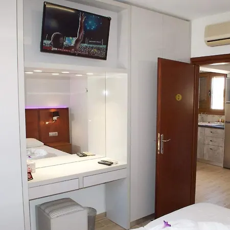 Bakia * Линдос